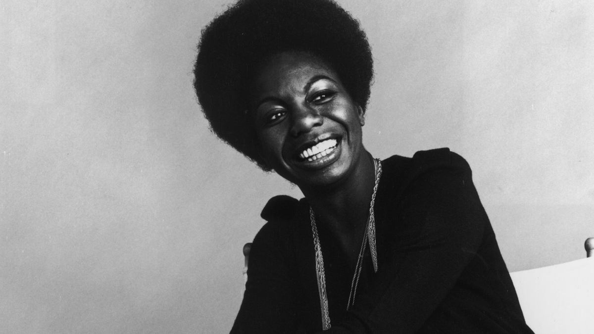 zdjęcie czarnoskórej piosenkarki -Nina Simone
